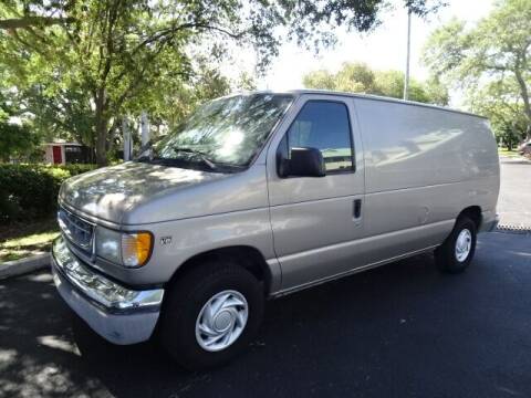 2002 Ford E-Series for sale at DONNY MILLS AUTO SALES in Largo FL