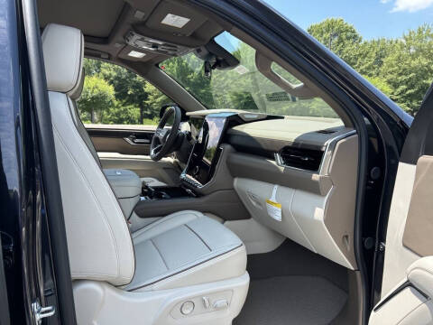 2025 GMC Yukon XL Denali