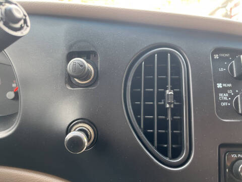 2000 Ford E-Series E-150