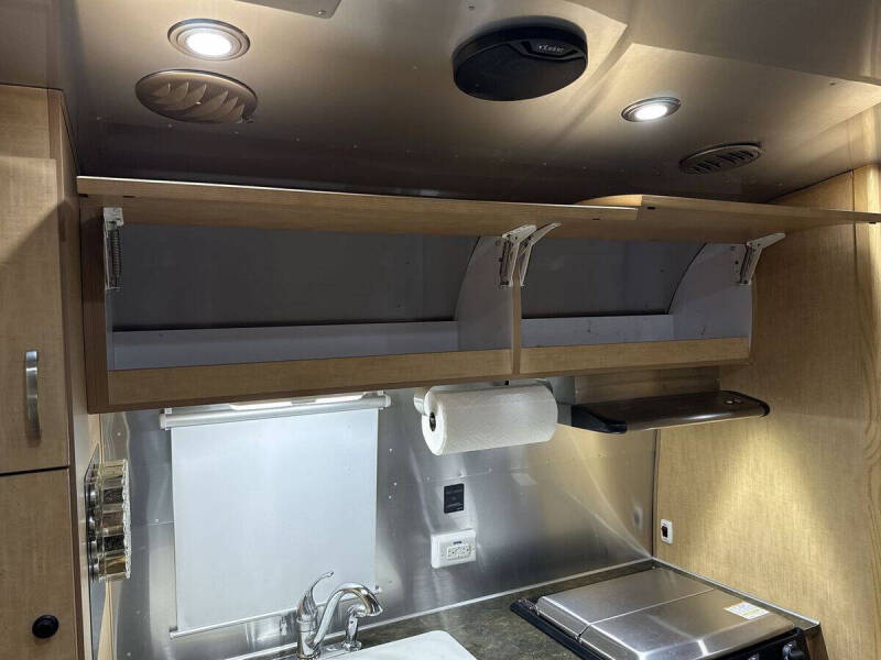 2017 Airstream Flying Cloud