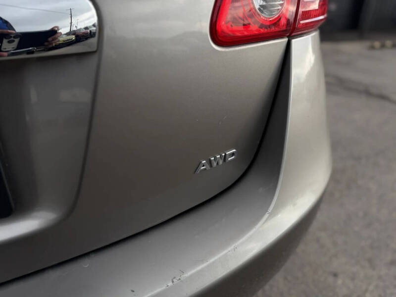 2011 Nissan Rogue S