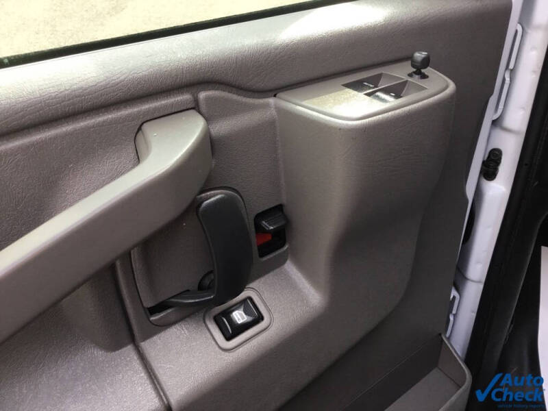 2021 Chevrolet Express 2500