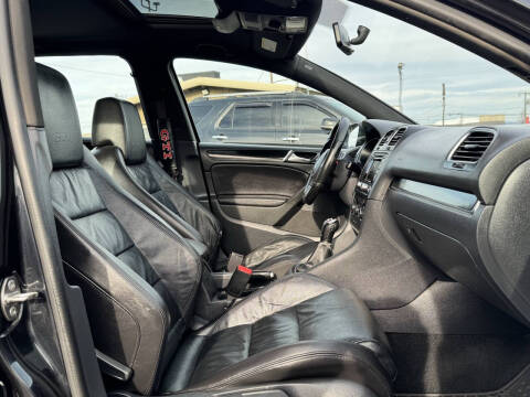 2014 Volkswagen GTI Wolfsburg Edition PZEV