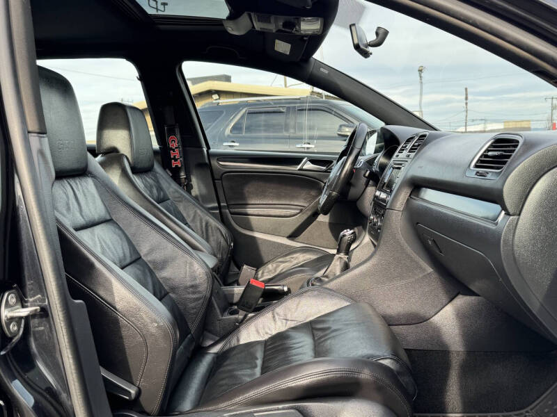 2014 Volkswagen GTI Wolfsburg Edition PZEV