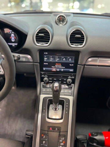 2022 Porsche 718 Cayman GTS 4.0