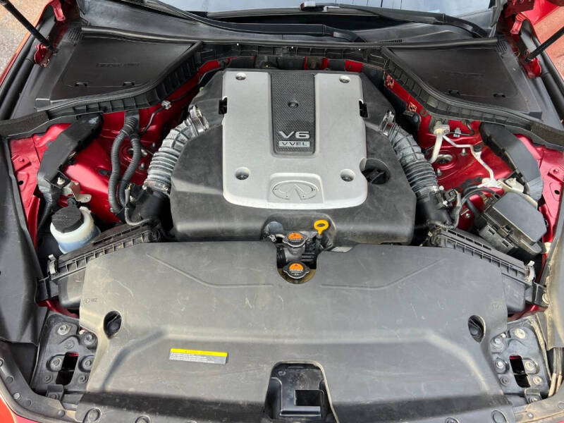 2014 Infiniti Q50 Premium