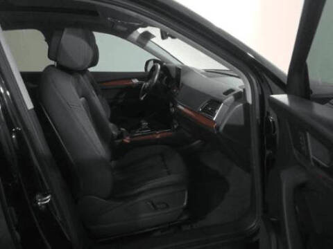 2023 Audi Q5 quattro Premium 40 TFSI