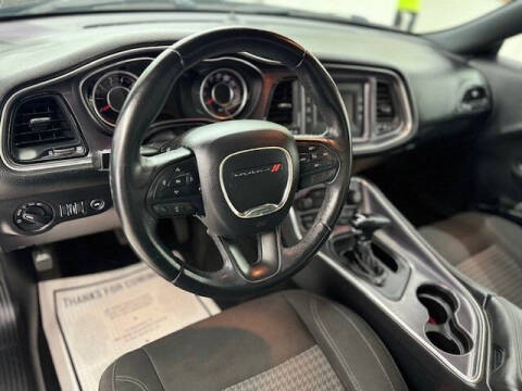 2015 Dodge Challenger SXT