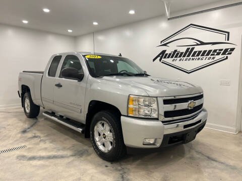 2011 Chevrolet Silverado 1500 for sale at Auto House of Bloomington in Bloomington IL