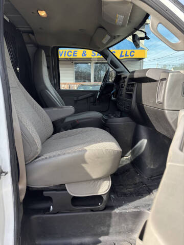 2019 Chevrolet Express 2500