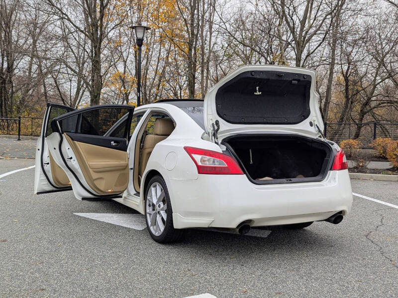 2010 Nissan Maxima 3.5 SV