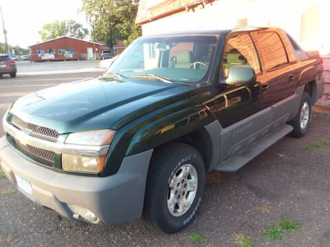 2002 Chevrolet Avalanche for sale at Sunrise Auto Sales in Stacy MN