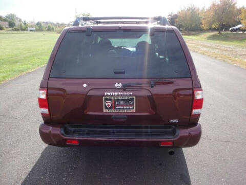 2002 Nissan Pathfinder SE