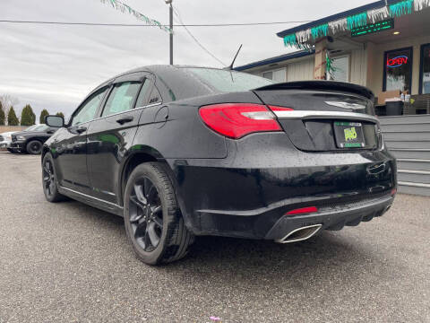 2013 Chrysler 200 Limited