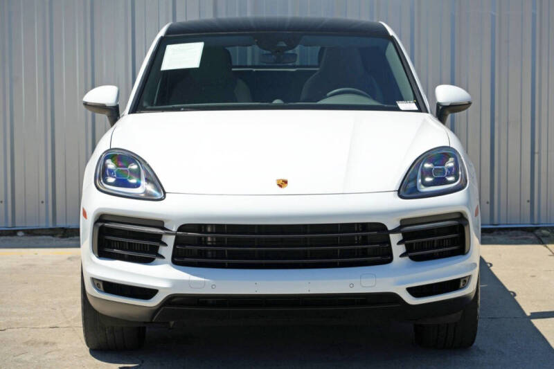 2023 Porsche Cayenne E-Hybrid Coupe