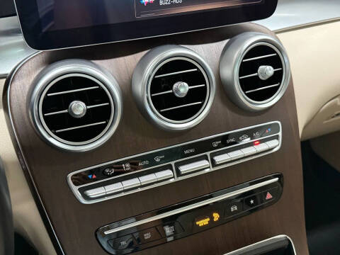 2020 Mercedes-Benz GLC GLC 300