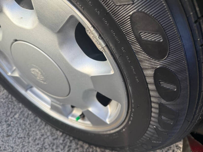 2000 Cadillac DeVille