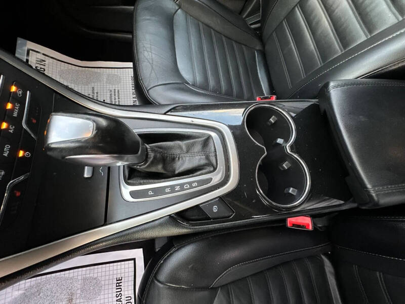 2016 Ford Edge SEL