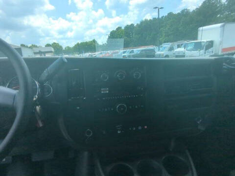 2025 Chevrolet Express 2500