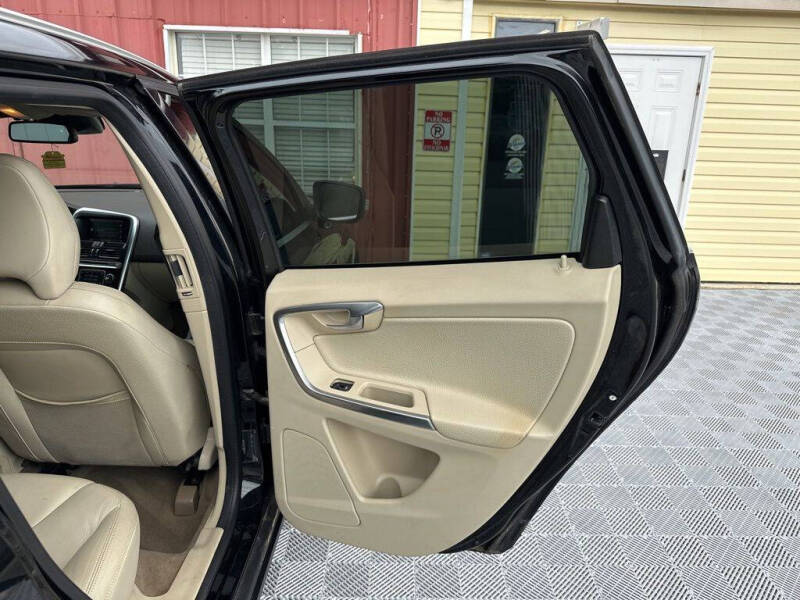 2012 Volvo XC60 3.2