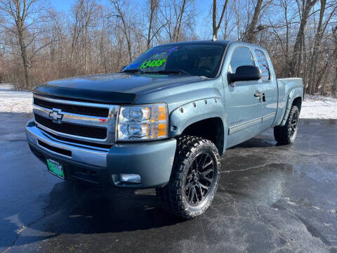 2011 Chevrolet Silverado 1500 for sale at FREDDY'S BIG LOT in Delaware OH