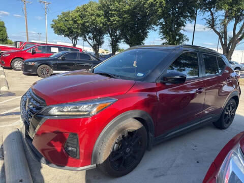 2021 Nissan Kicks SR