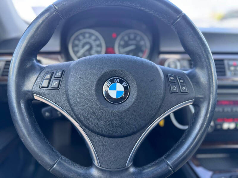 2011 BMW 3 Series 328i
