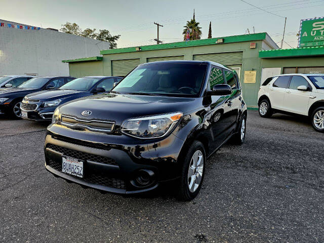 2018 Kia Soul for sale at STARK AUTO SALES INC in Modesto, CA