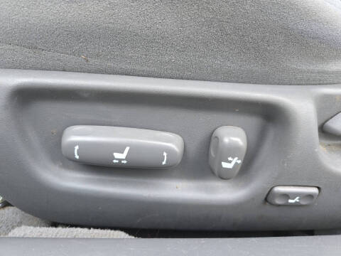 2004 Toyota Camry Solara SLE