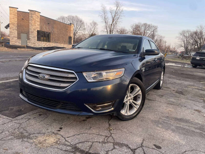 2017 Ford Taurus SEL