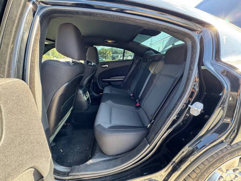 2015 Dodge Charger SXT