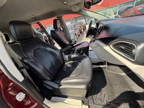 2018 Chrysler Pacifica Touring L