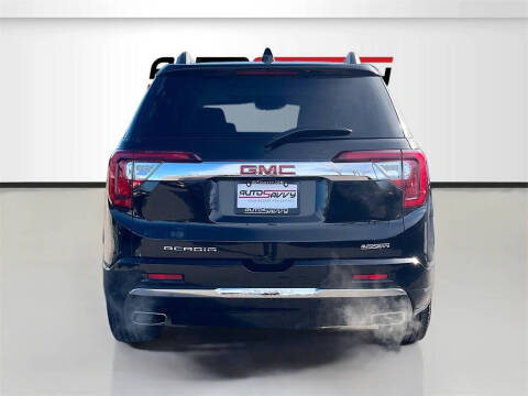 2022 GMC Acadia Denali