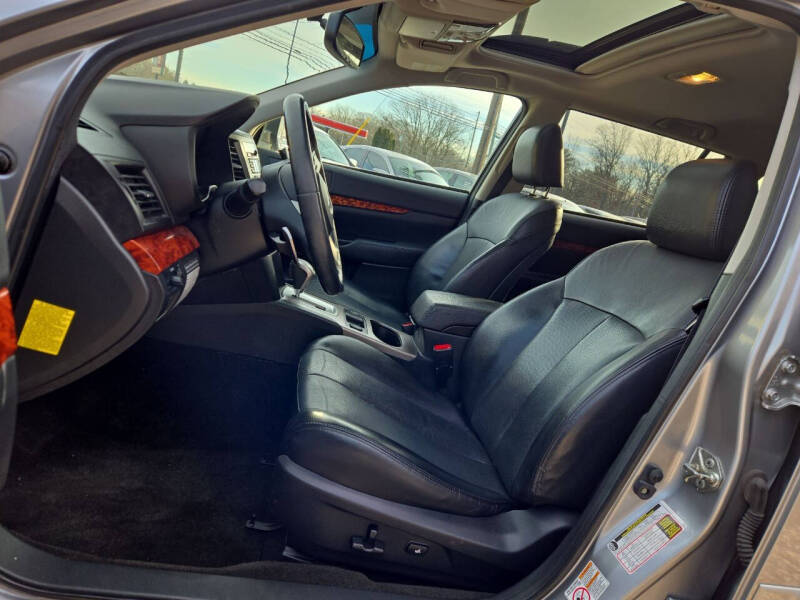 2011 Subaru Outback 2.5i Limited