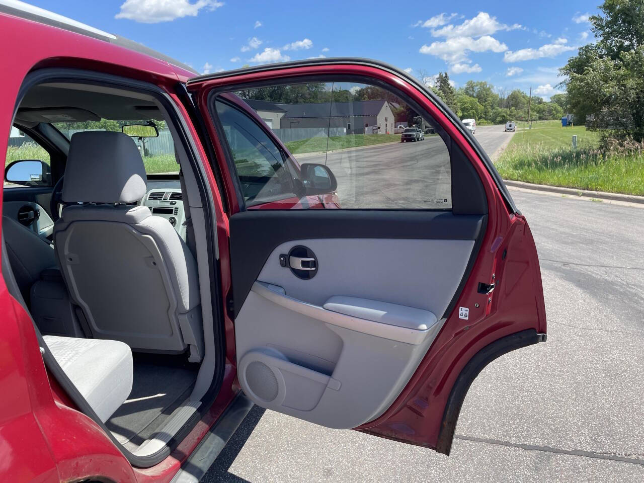 2005 Chevrolet Equinox for sale at Twin Cities Auctions in Elk River, MN