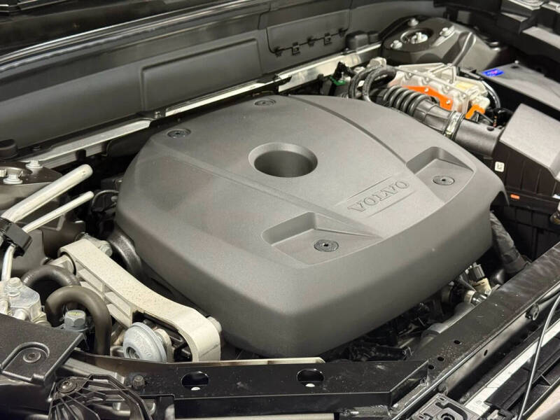 2021 Volvo XC60 Recharge T8 Inscription