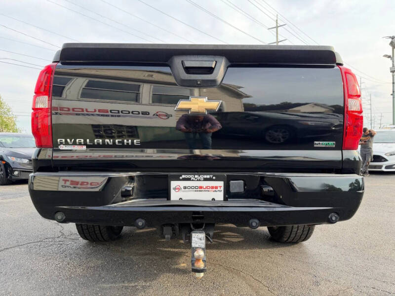 2011 Chevrolet Avalanche LTZ