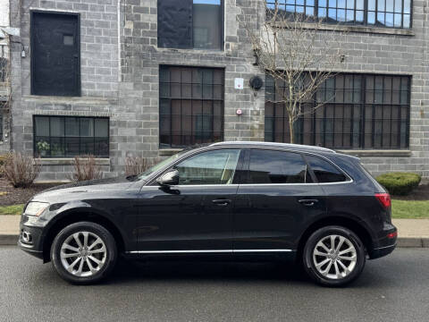 2014 Audi Q5 2.0T quattro Premium Plus