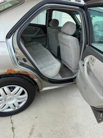 2001 Toyota Camry CE