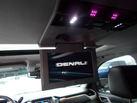 2017 GMC Yukon XL Denali