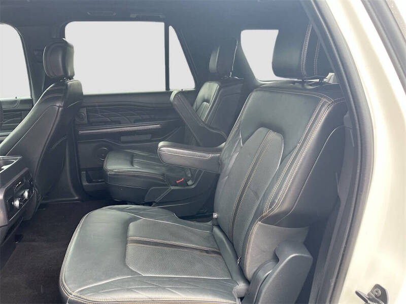 2023 Ford Expedition MAX Platinum