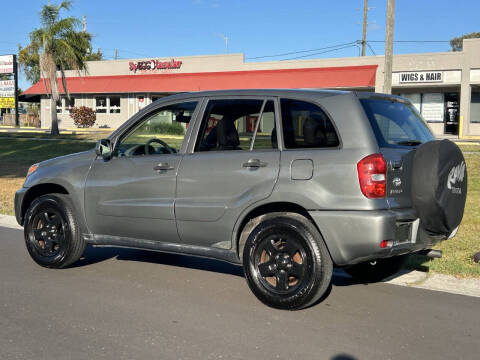 2004 Toyota RAV4