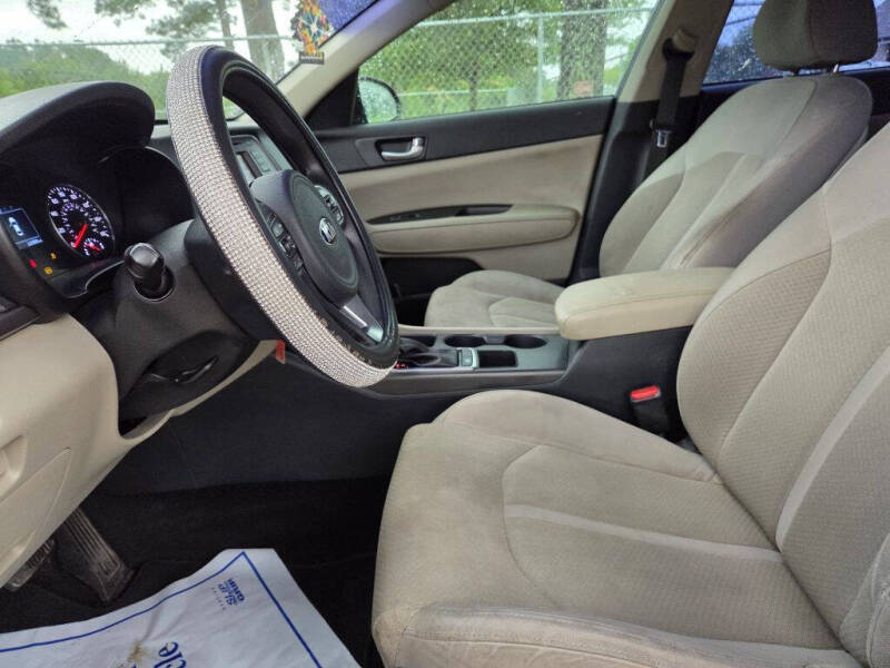 2017 Kia Optima LX