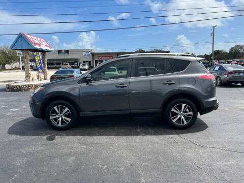 2017 Toyota RAV4 XLE