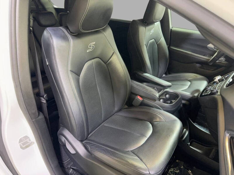 2019 Chrysler Pacifica Touring L