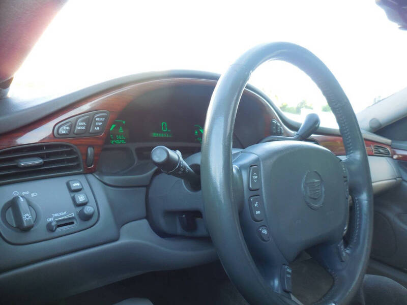 2004 Cadillac DeVille