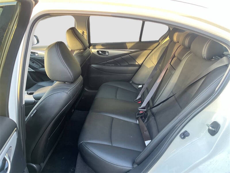 2024 Infiniti Q50 Luxe