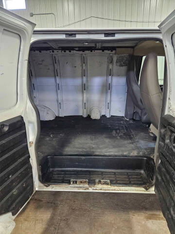 2018 GMC Savana 2500