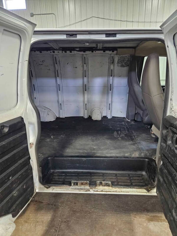2018 GMC Savana 2500