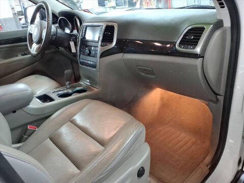 2012 Jeep Grand Cherokee Laredo